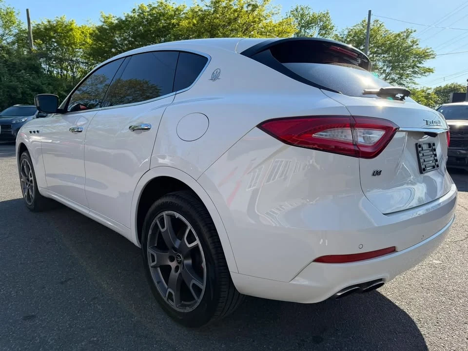 2020 Maserati Levante - Image 7 of 20