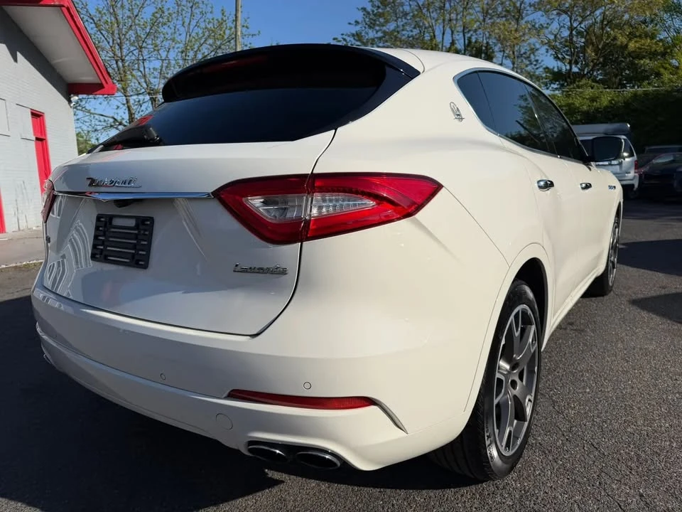 2020 Maserati Levante - Image 5 of 20
