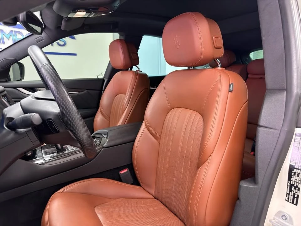 2020 Maserati Levante - Image 11 of 20