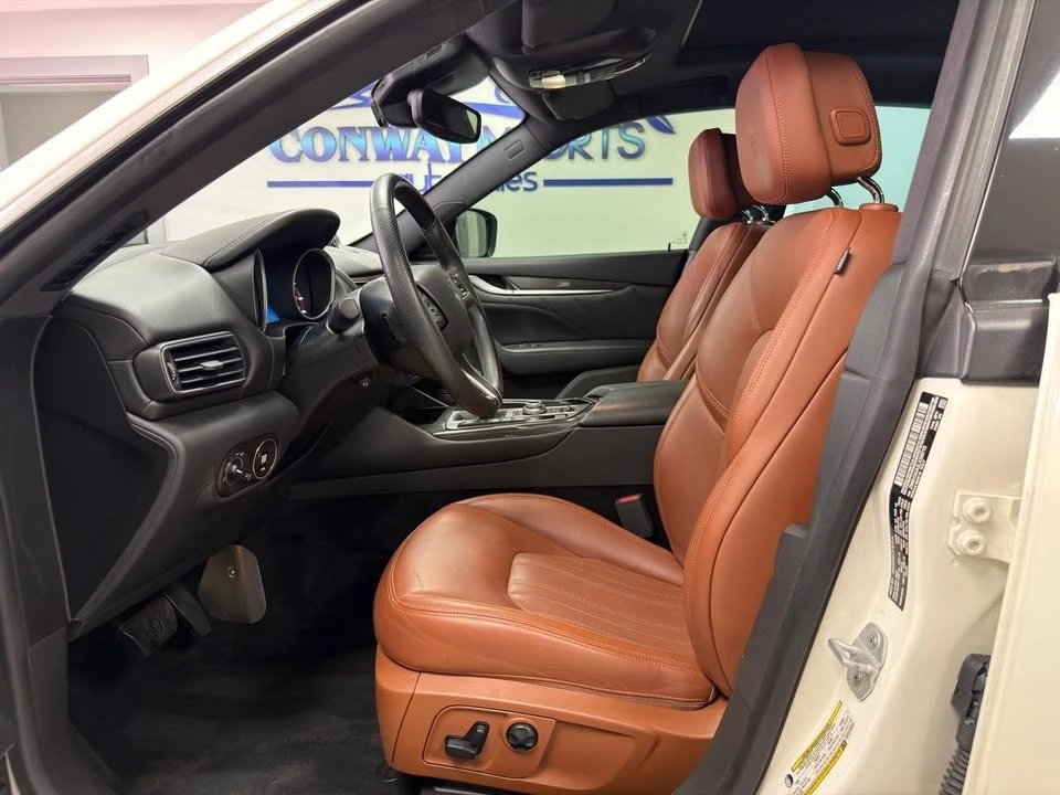 2020 Maserati Levante - Image 9 of 20