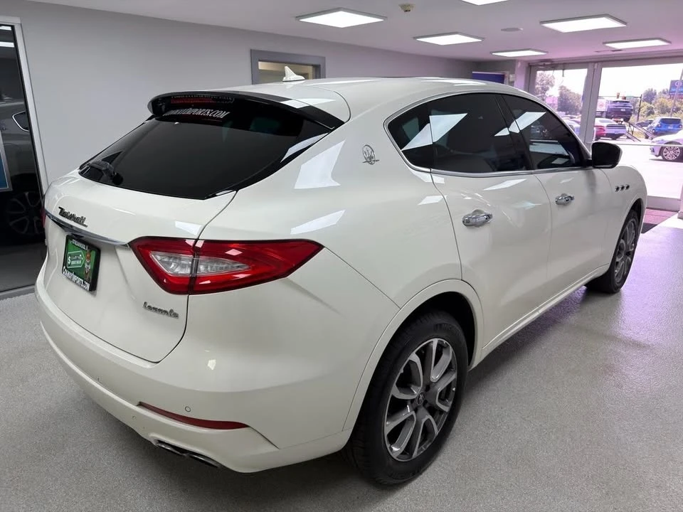 2020 Maserati Levante - Image 3 of 20