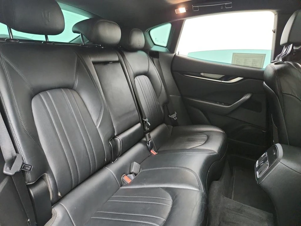 2020 Maserati Levante - Image 30 of 31