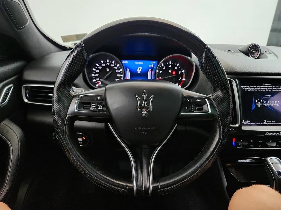 2020 Maserati Levante - Image 18 of 31