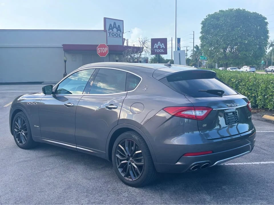 2020 Maserati Levante - Image 5 of 12