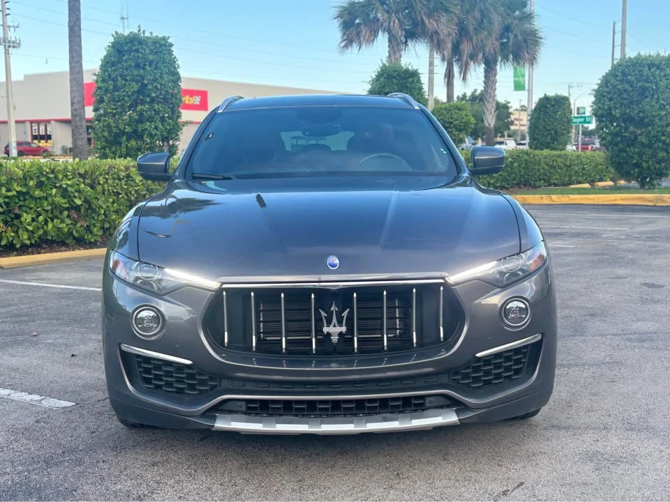 2020 Maserati Levante - Image 2 of 12