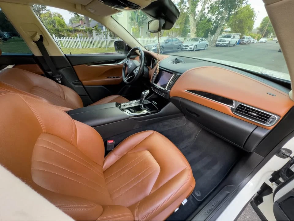 2020 Maserati Levante - Image 14 of 19