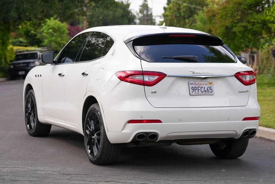 2020 Maserati Levante - Image 7 of 19