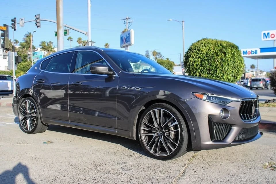 2020 Maserati Levante GTS - Image 8 of 20