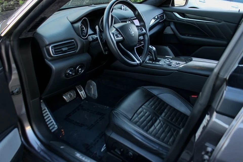 2020 Maserati Levante GTS - Image 14 of 20