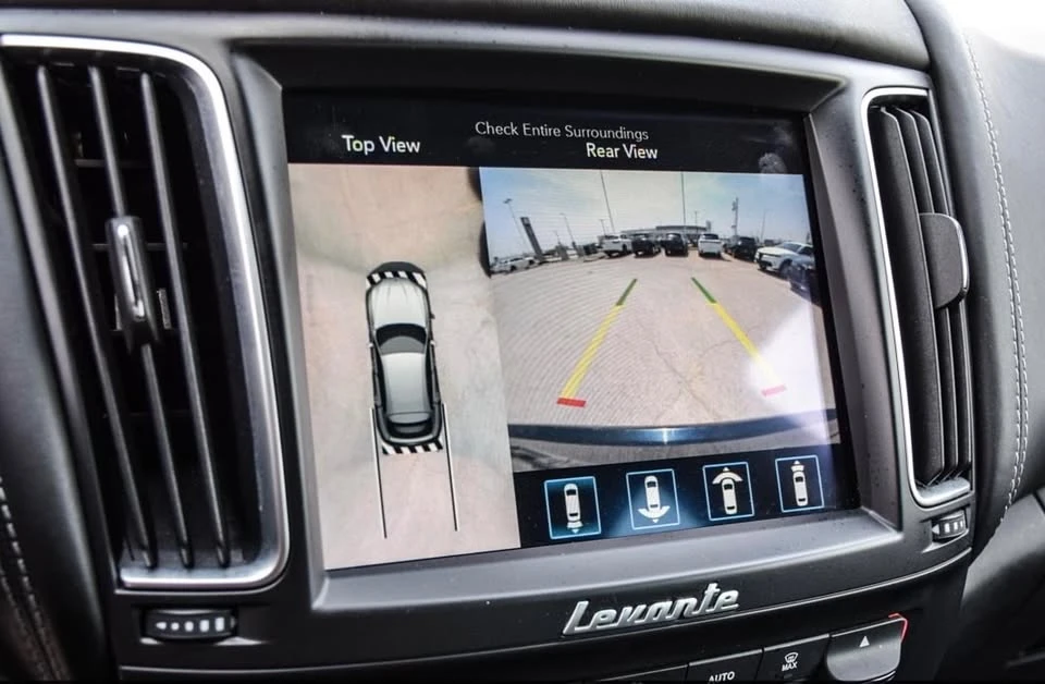 2020 Maserati Levante - Image 10 of 11