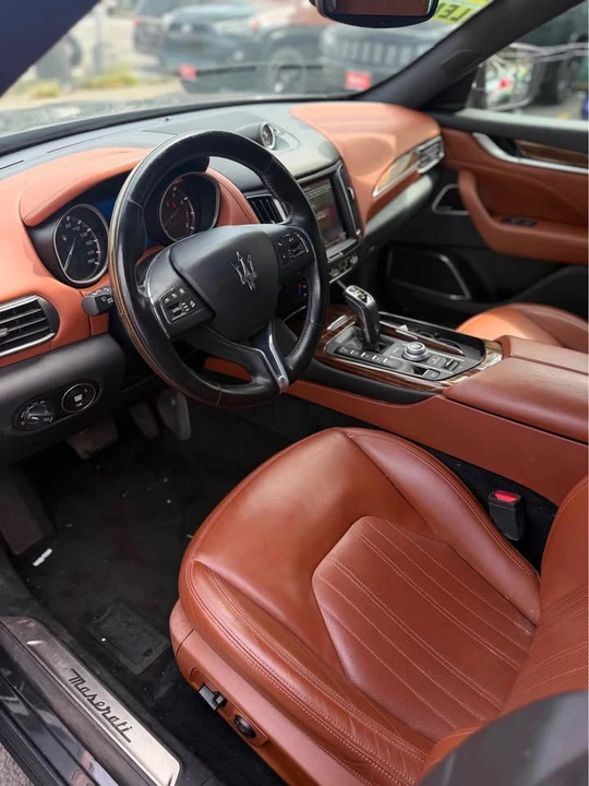 2020 Maserati Levante - Image 13 of 18