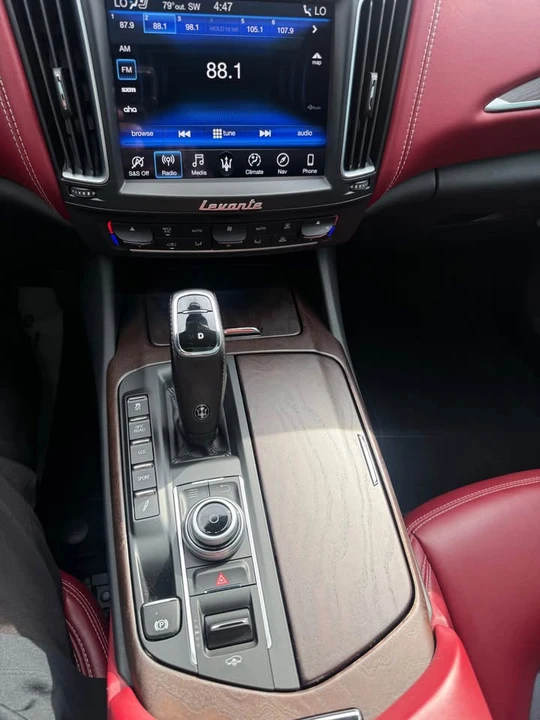2020 Maserati Levante - Image 16 of 20