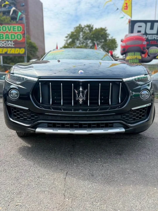 2020 Maserati Levante - Image 4 of 19