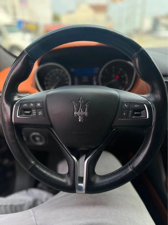2020 Maserati Levante - Image 11 of 19