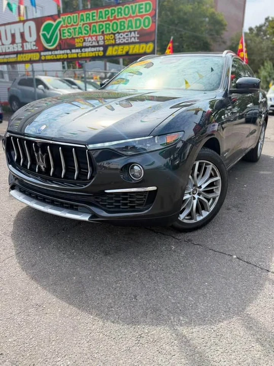 2020 Maserati Levante - Image 2 of 19