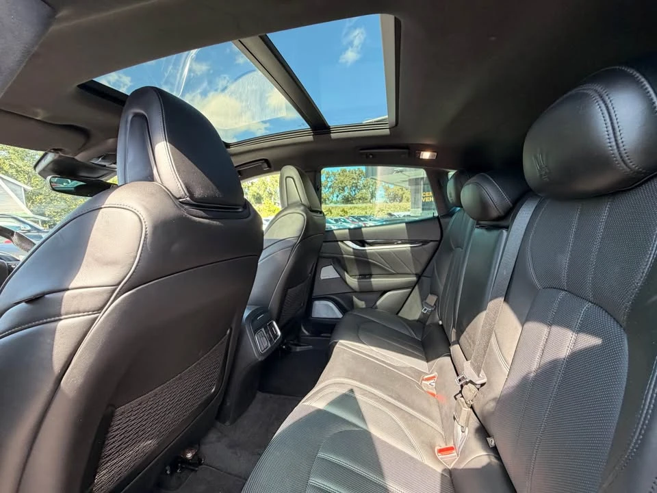 2020 Maserati Levante - Image 16 of 19