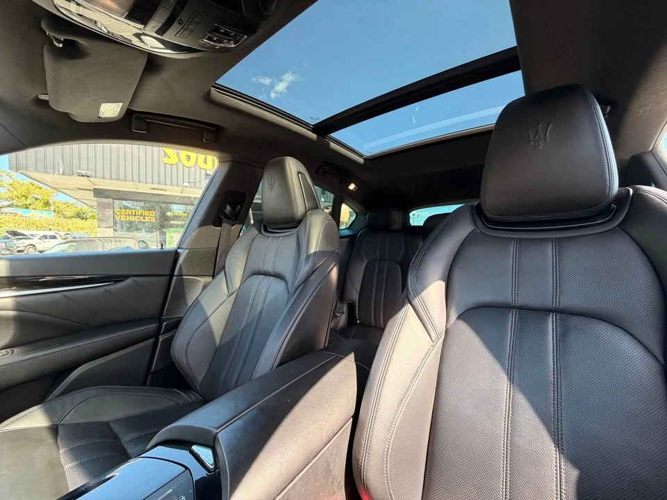 2020 Maserati Levante - Image 2 of 19