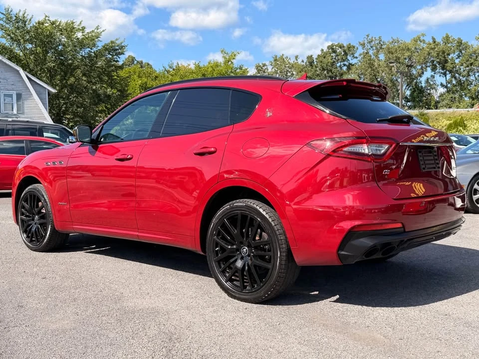 2020 Maserati Levante - Image 8 of 19