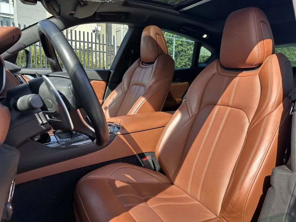 2020 Maserati Levante - Image 8 of 20