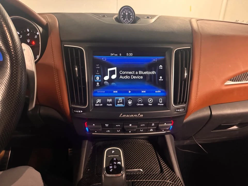 2020 Maserati Levante - Image 14 of 17