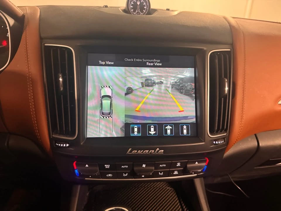 2020 Maserati Levante - Image 15 of 17
