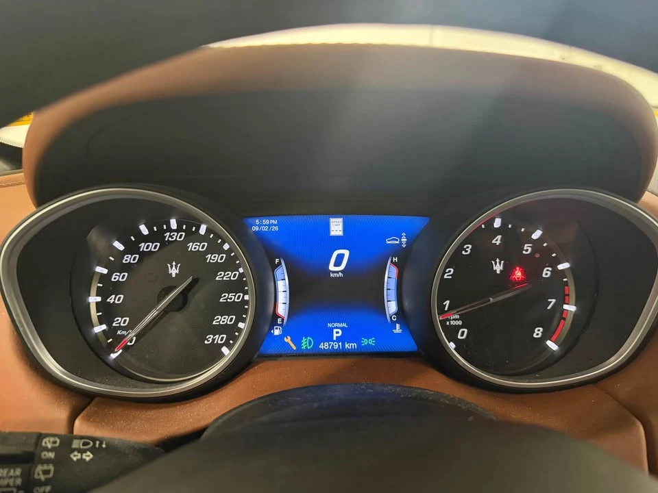 2020 Maserati Levante - Image 15 of 20