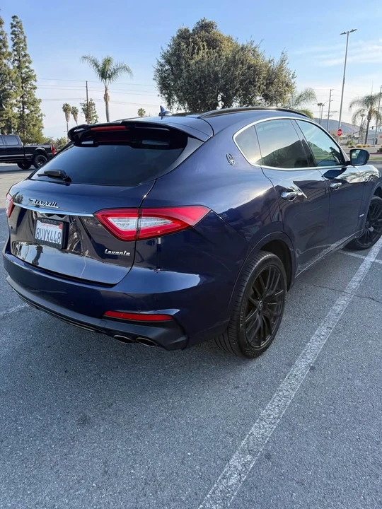 2020 Maserati Levante - Image 4 of 15