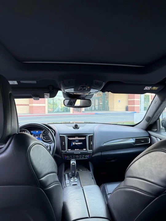 2020 Maserati Levante - Image 8 of 15