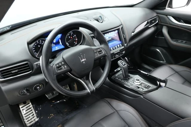 2020 Maserati Levante - Image 21 of 31