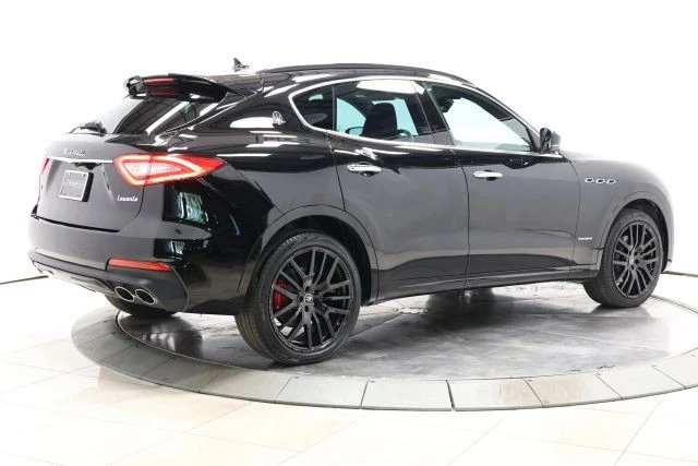 2020 Maserati Levante - Image 4 of 31