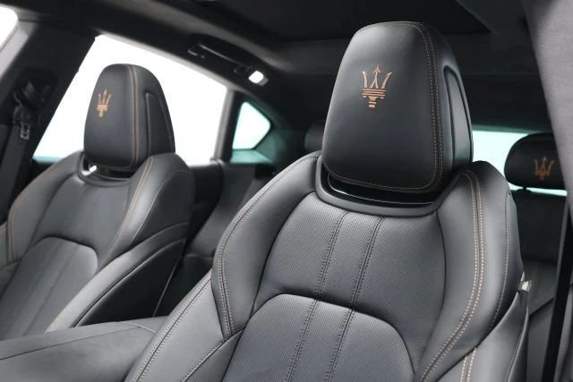 2020 Maserati Levante - Image 17 of 31