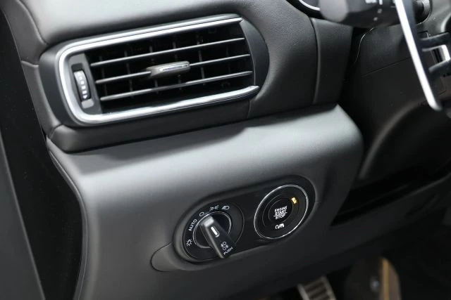 2020 Maserati Levante - Image 22 of 31