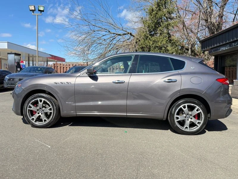 2020 Maserati Levante - Image 8 of 12