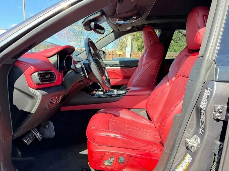 2020 Maserati Levante - Image 11 of 12