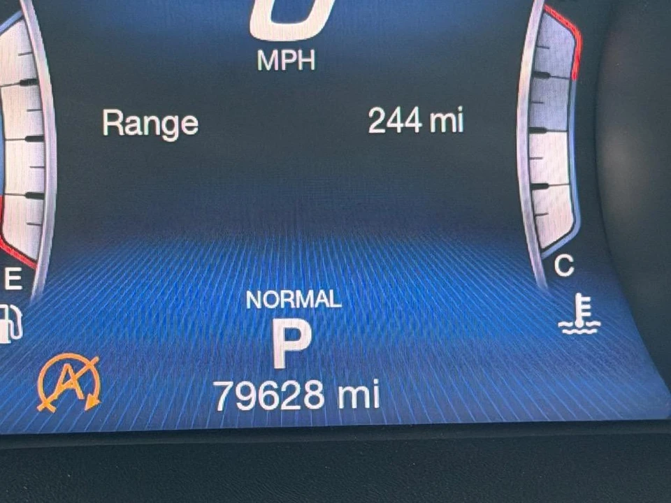 2020 Maserati Levante - Image 15 of 21