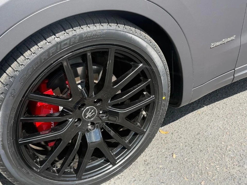 2020 Maserati Levante - Image 3 of 21