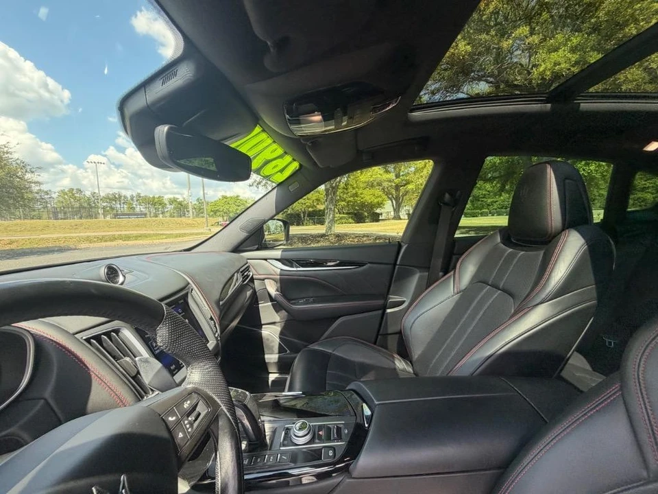 2020 Maserati Levante - Image 12 of 21