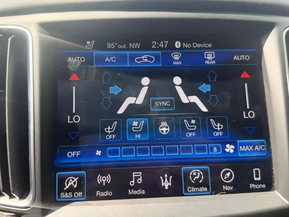 2020 Maserati Levante - Image 18 of 21