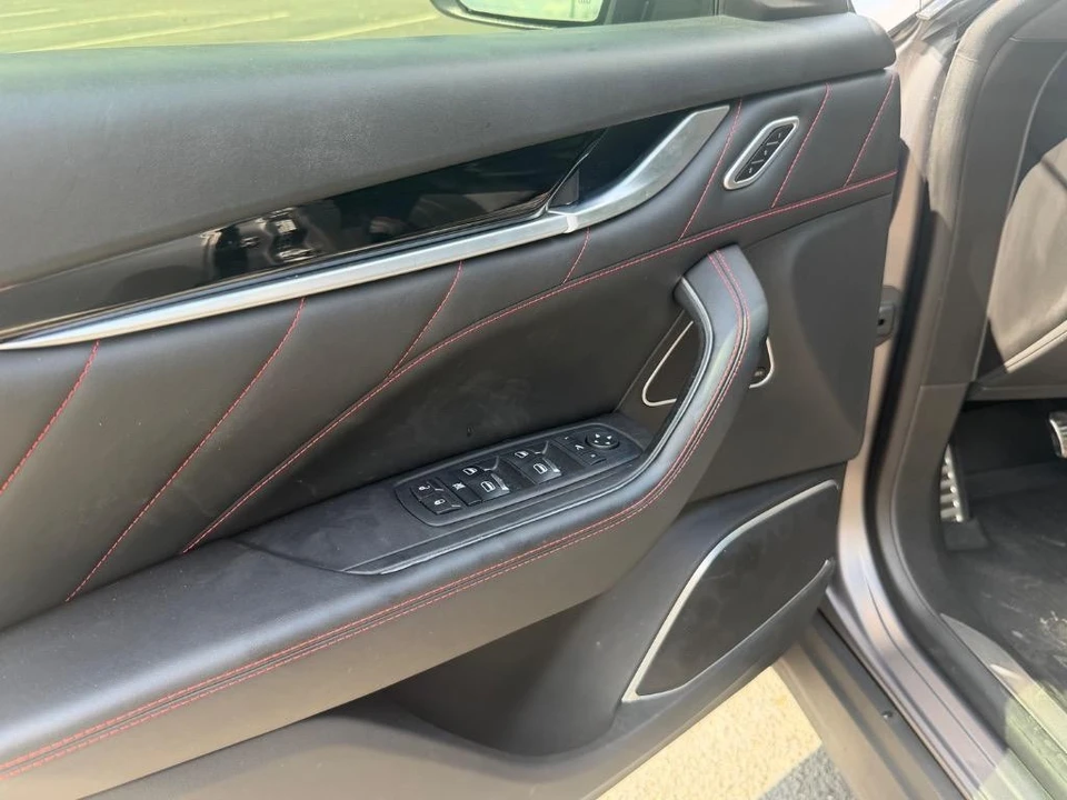 2020 Maserati Levante - Image 6 of 21