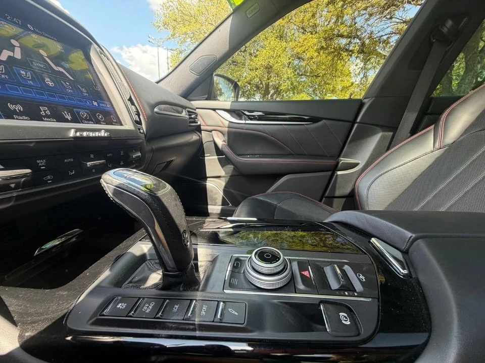 2020 Maserati Levante - Image 20 of 21