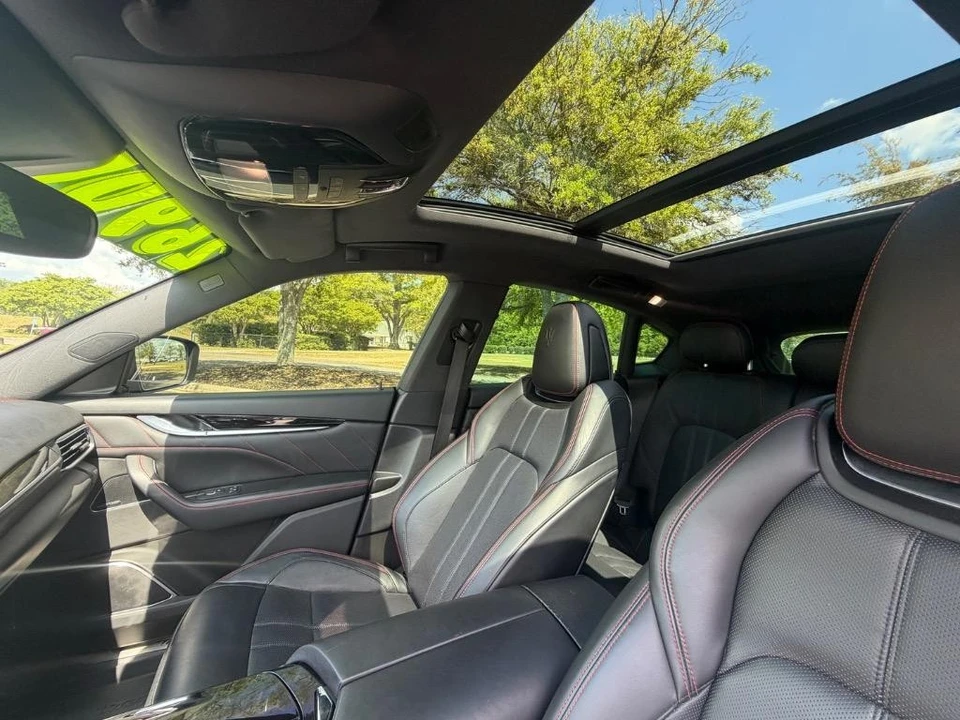 2020 Maserati Levante - Image 13 of 21