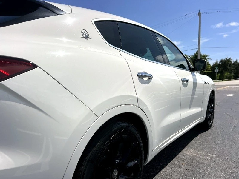 2020 Maserati Levante - Image 13 of 30