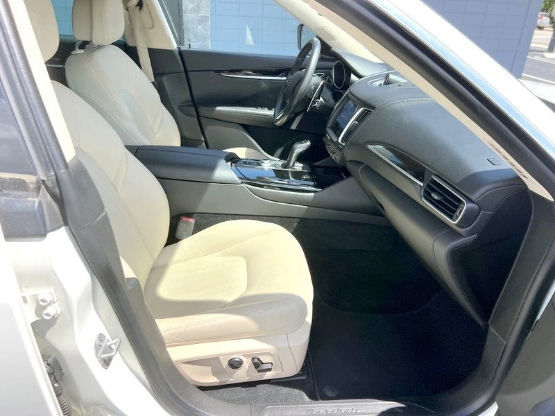 2020 Maserati Levante - Image 14 of 30