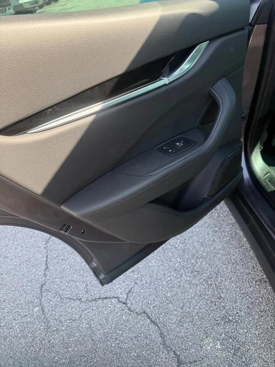 2020 Maserati Levante Modena - Image 8 of 12
