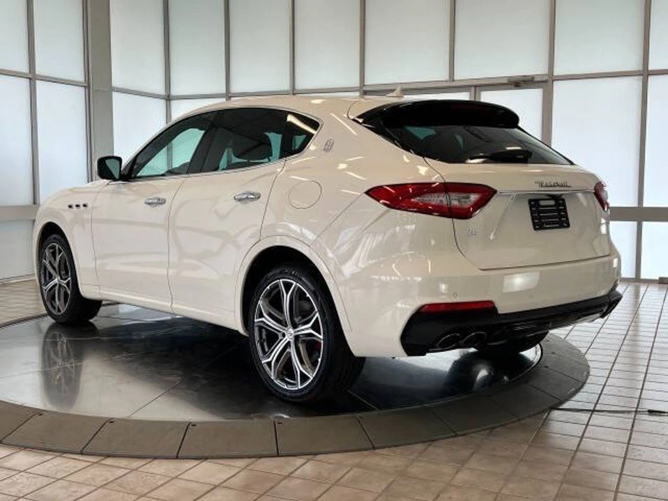 2020 Maserati Levante - Image 5 of 20