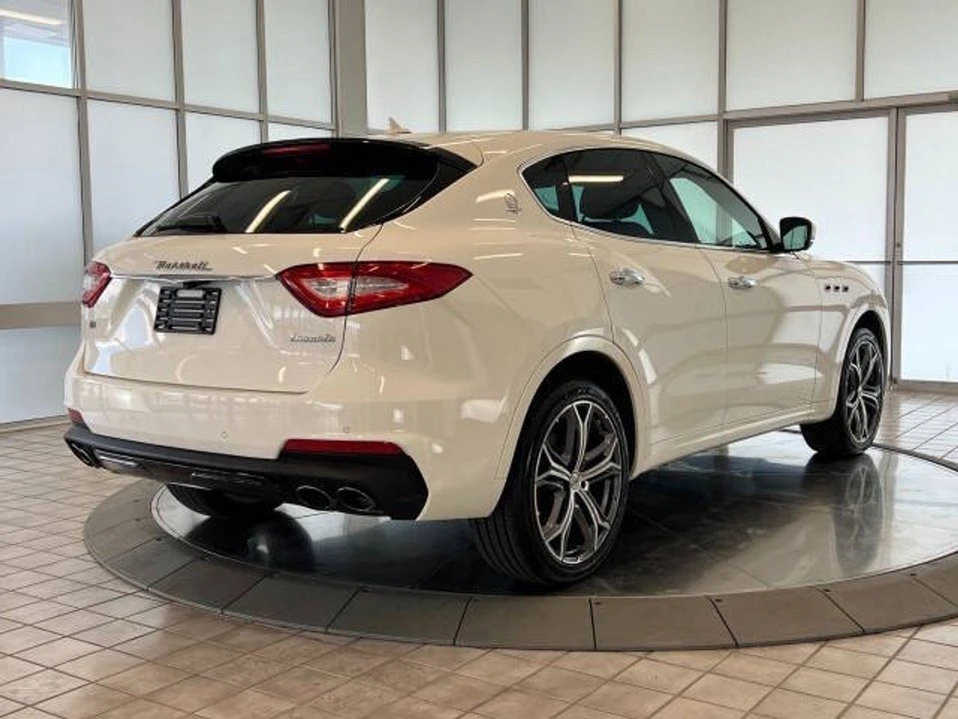 2020 Maserati Levante - Image 7 of 20