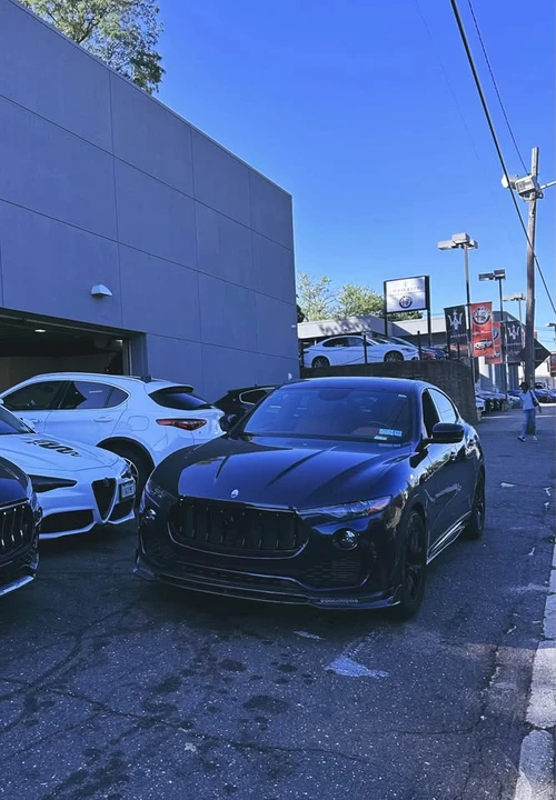 2020 Maserati Levante - Image 6 of 14