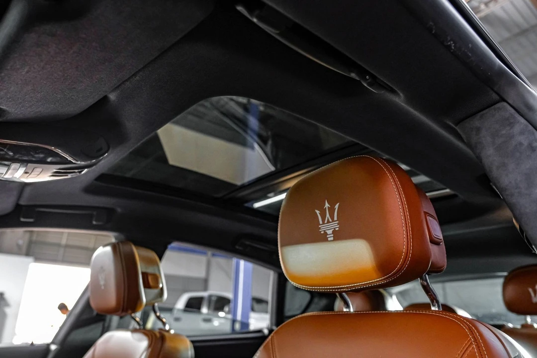 2020 Maserati Levante - Image 5 of 21