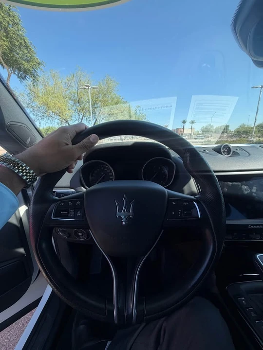 2020 Maserati Levante - Image 4 of 8