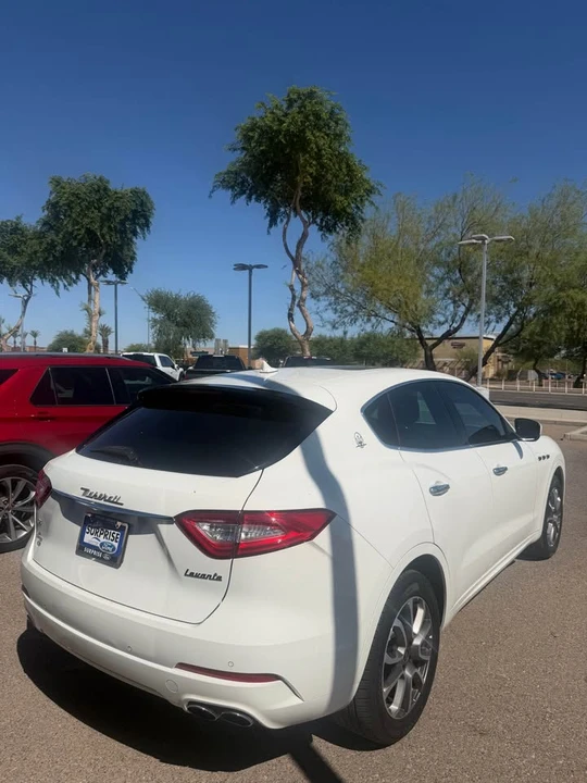 2020 Maserati Levante - Image 3 of 8